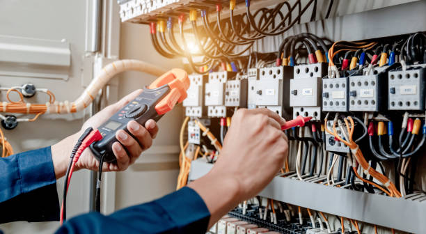 Best Affordable Emergency Electrician  in Venetian Vlage, IL