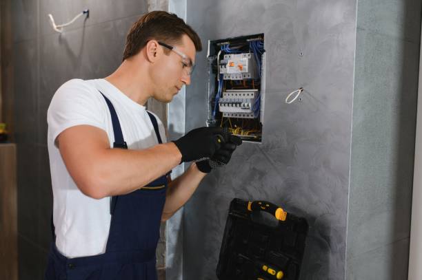 Best 24-Hour Electrician  in Venetian Vlage, IL
